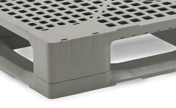 INDUSTRIAL PALLET WITH 5 RUNNERS - Image 2