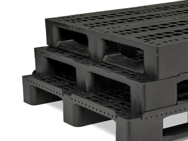 Stackable Plastic Pallets